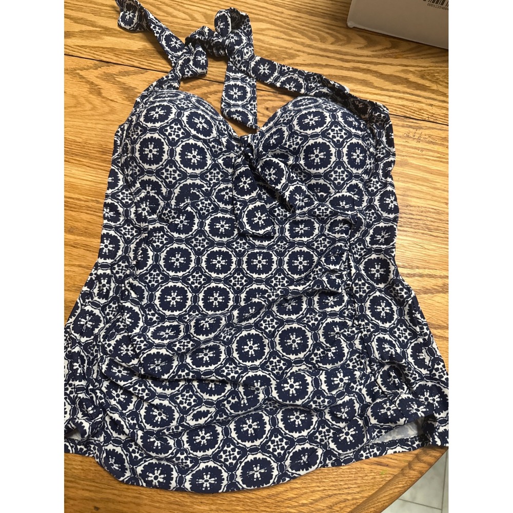 Merona Womens Navy Blue White Medallion Halter Tankini Top Small Padded Ruched